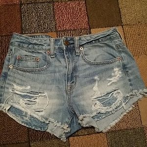 American Eagle ripped jean shorts